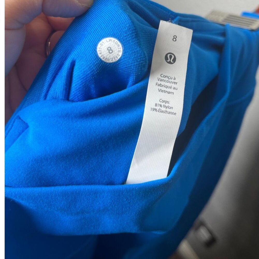 Lululemon High Rise Align w/ pockets crop leggings buttery soft size 8 - Picture 5 of 9